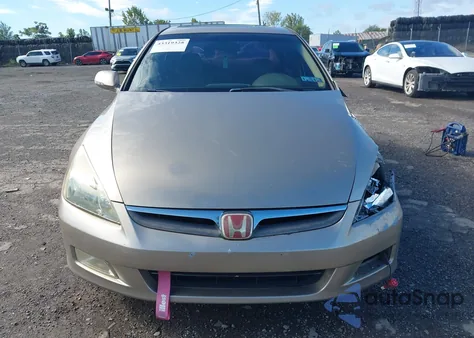 2004 Honda Accord 3.0 Ex из США, поврежденный, VIN 1HGCM66504A036716